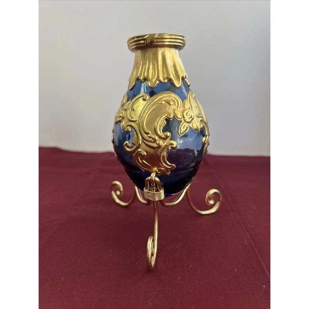 COLBALT BLUE BOHEMIAN EGG VASE ON METAL STAND‎ (1397)